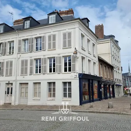 Hypolite 3 New- Flat For 4 - 80 Meters From The Port Of *