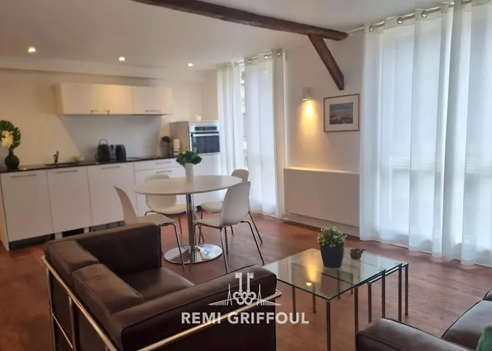 Apartament Hypolite 3 Beautiful 80 Meters From The Port Of 4